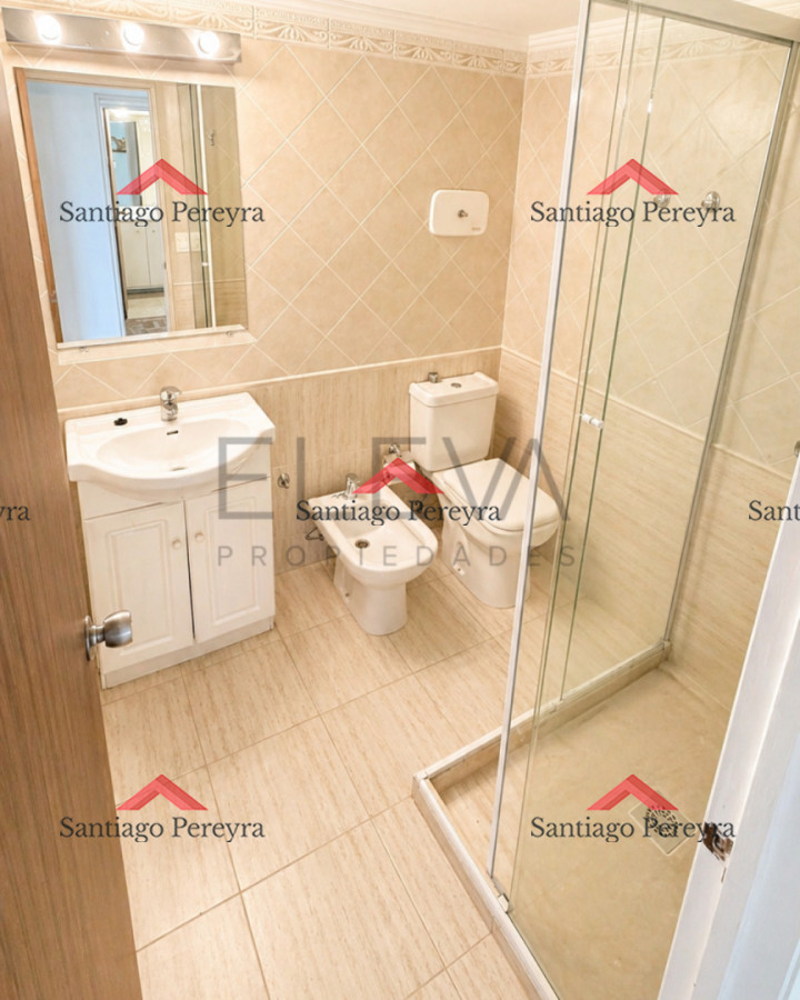 Apartamento ID.17109 - Apartamento Con Vista Doble Al Mar, En La Peninsula 1 Cuadra De Playa Brava, 4 De Playa Mansa 1 De Gorlero
