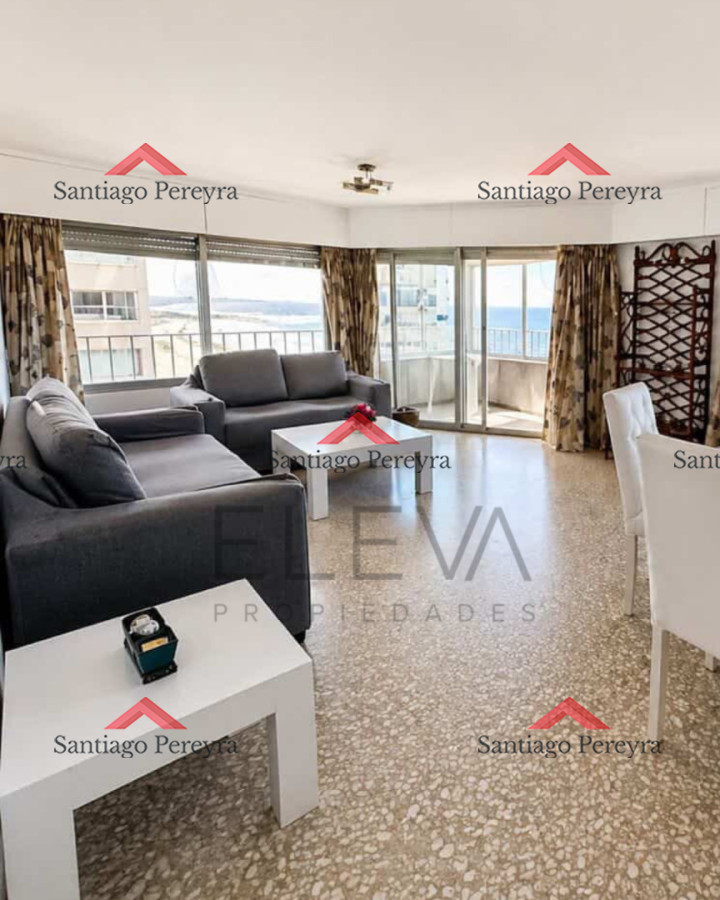 Apartamento ID.17109 - Apartamento Con Vista Doble Al Mar, En La Peninsula 1 Cuadra De Playa Brava, 4 De Playa Mansa 1 De Gorlero