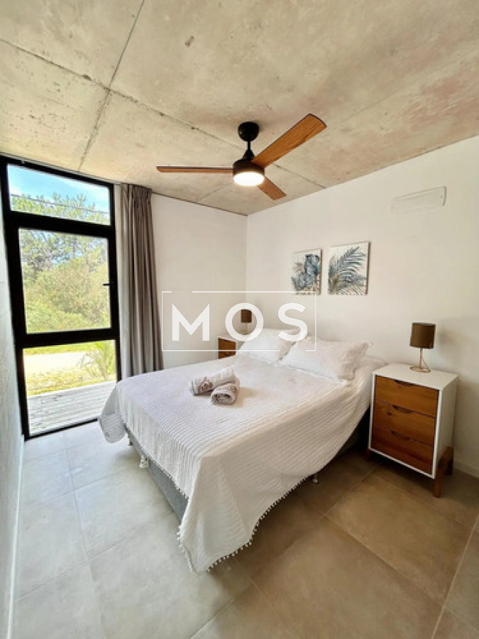 Casa ID.3518 - Casa En Venta En Punta Colorada