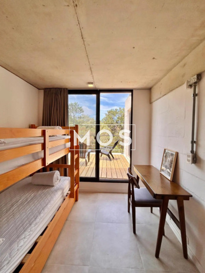 Casa ID.3518 - Casa En Venta En Punta Colorada