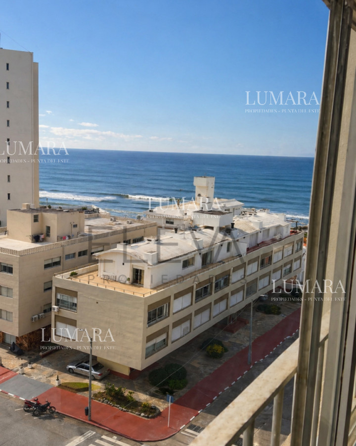 Apartamento ID.3679 - Apartamento Con Vista Doble Al Mar, En La Peninsula 1 Cuadra De Playa Brava, 4 De Playa Mansa 1 De Gorlero