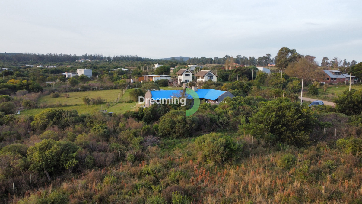 Casa ID.8 - Casa en venta Punta Colorada 3 dormitorios vista a los cerros 