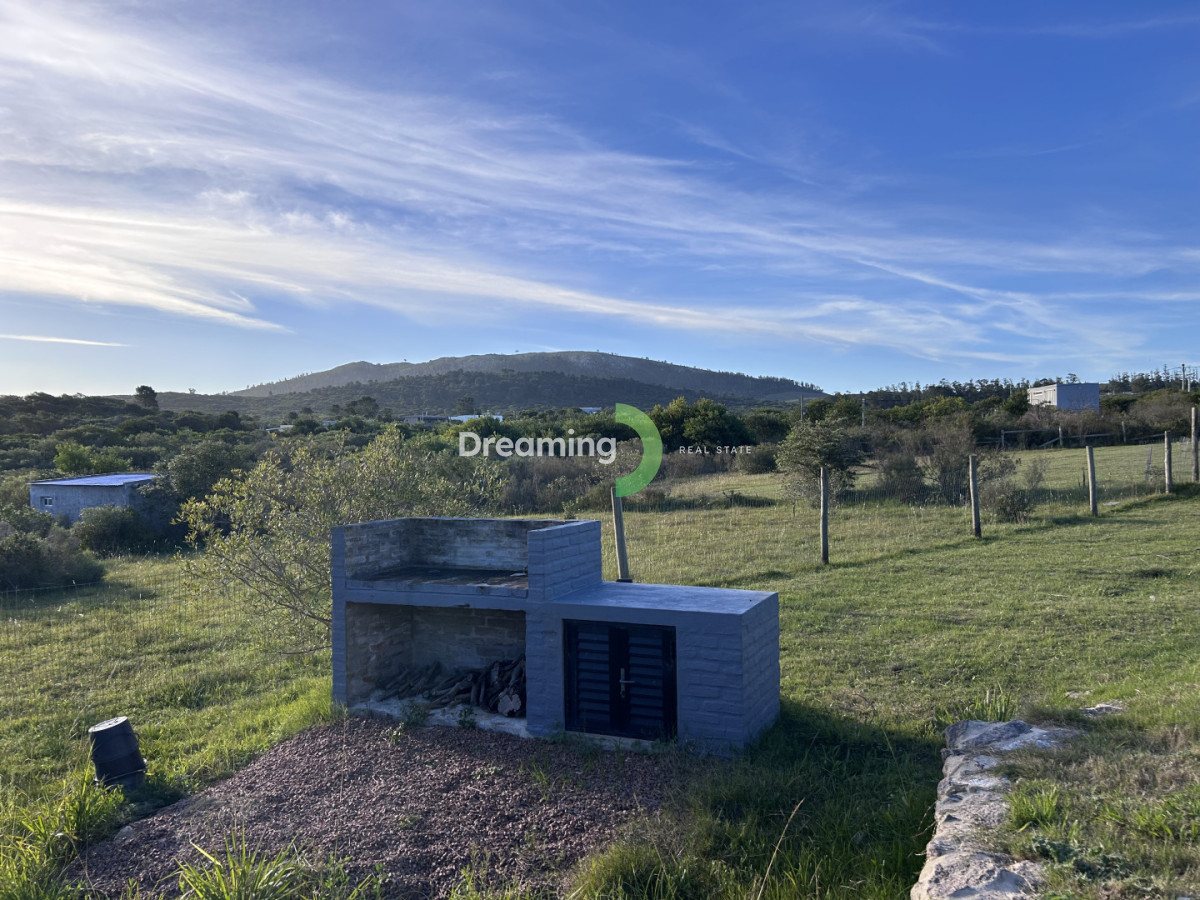 Casa ID.8 - Casa en venta Punta Colorada 3 dormitorios vista a los cerros 