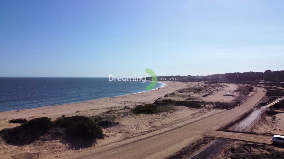 Terreno ID.1 - Terreno único frente al mar en Punta Colorada