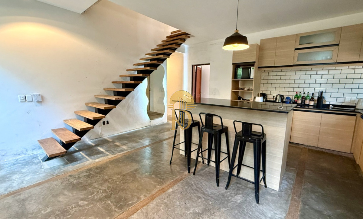 VENTA DE CASA EN PUNTA BALLENA CON TERRENO DE 4000M -id-967-2