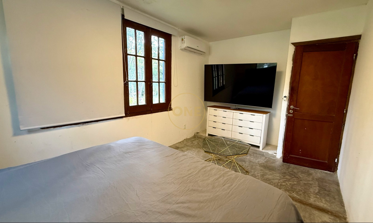 Casa ID.2464 - VENTA DE CASA EN PUNTA BALLENA CON TERRENO DE 4000M