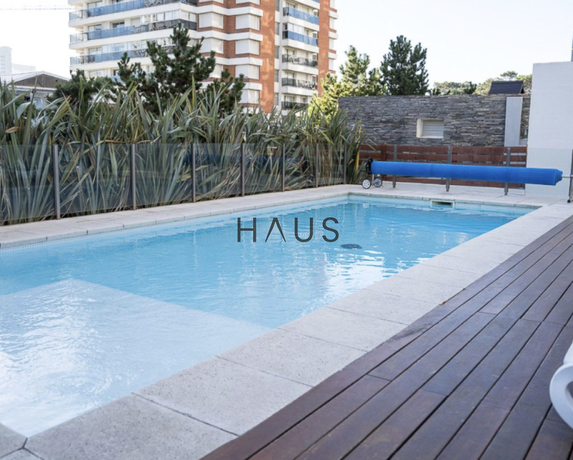 Apartamento ID.820 - Venta, Penhouse de 3 dormitorios en Punta del Este
