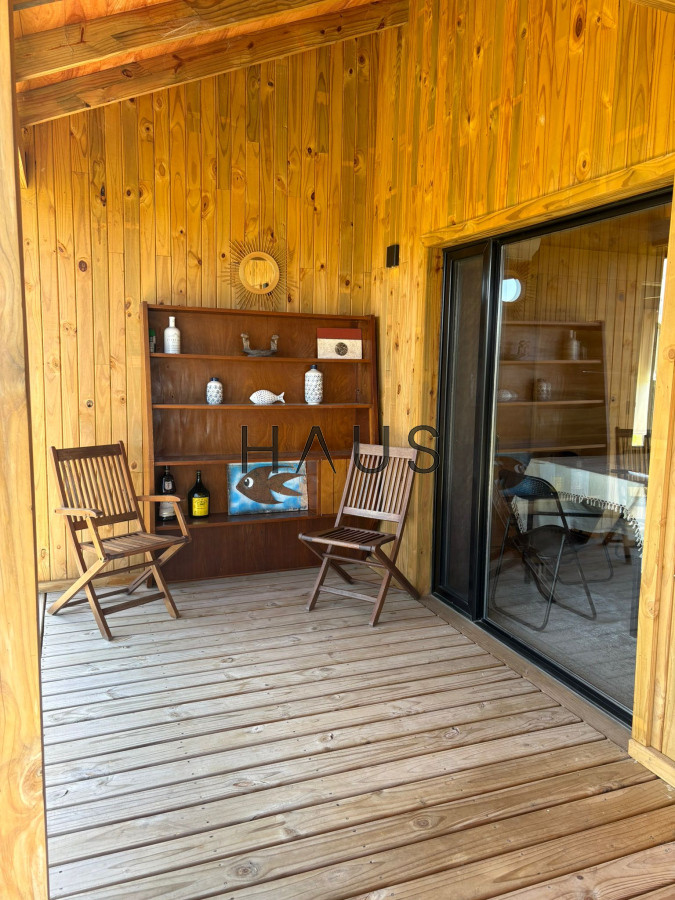 Casa ID.817 - Venta de Casa y alquiler temporal , con 3 dormitorios en La Barra.