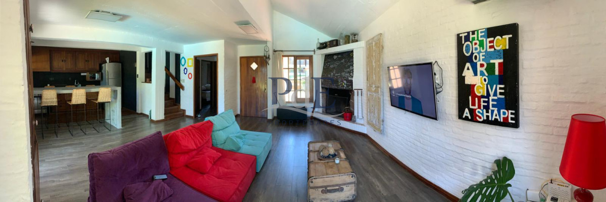 Venta, Casa de 4 dormitorios en Playa Mansa, con piscina y parrillero - Imagen 21