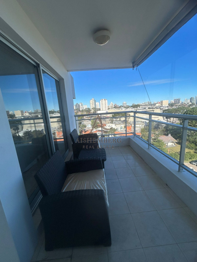 Apartamento ID.4844 - ALQUILER Y VENTA de apartamento 3 dormitorios frente a punta shopping