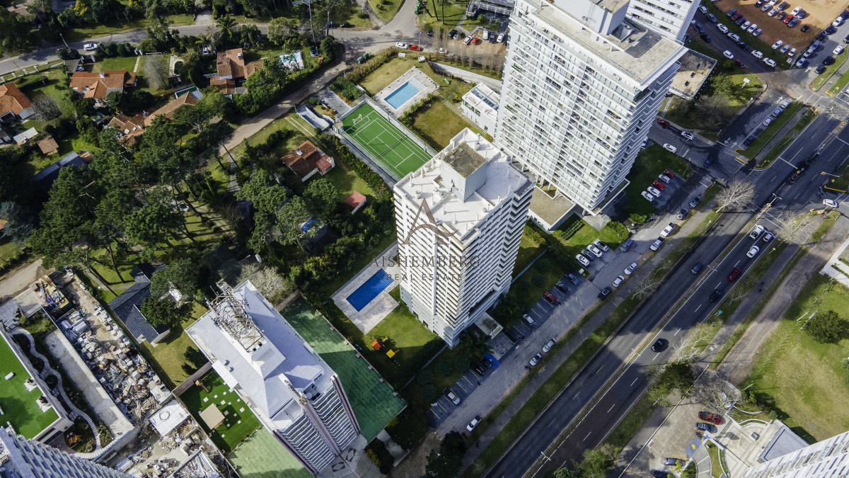 Apartamento ID.4986 - Alquiler de Verano, Apartamento de 3 dormitorios en Punta del Este