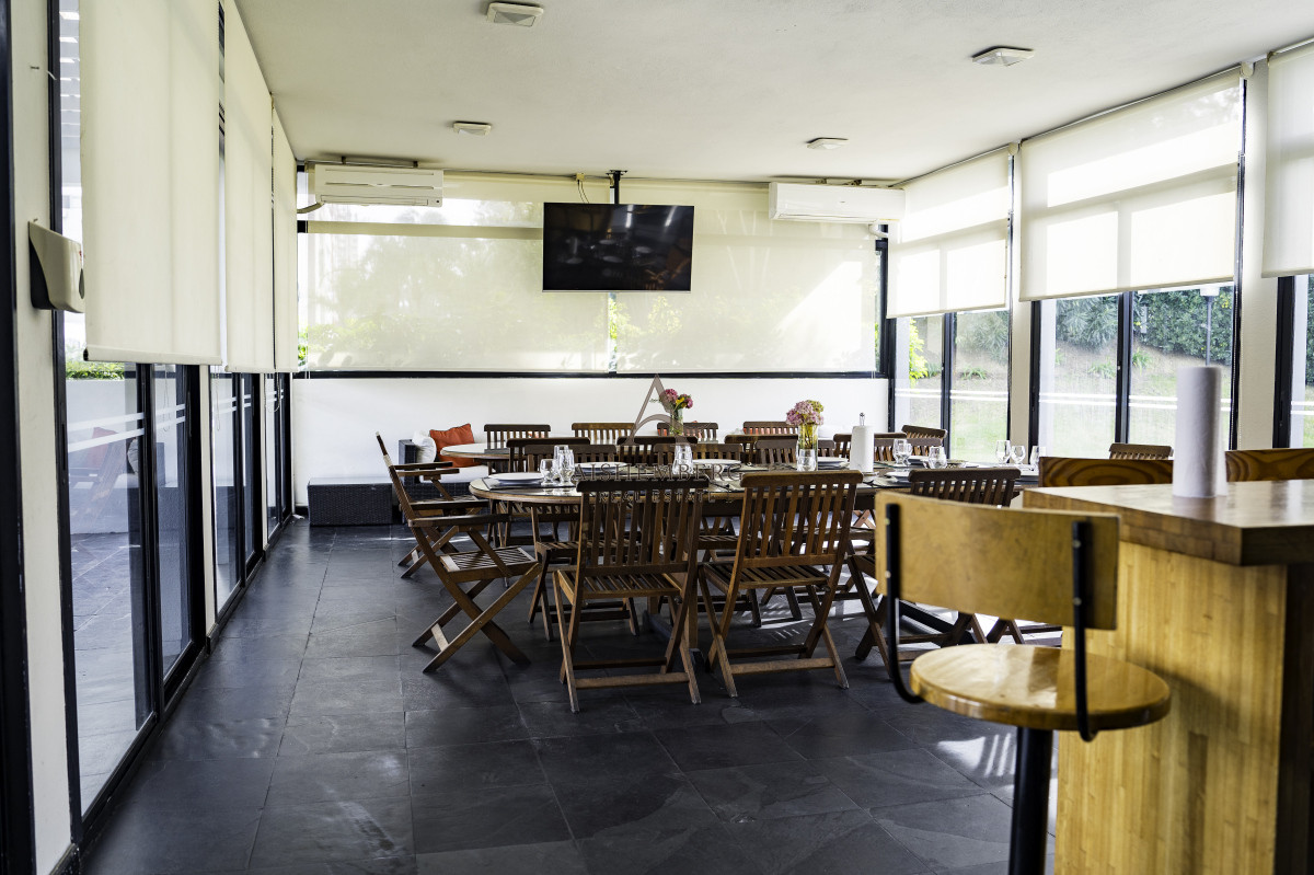 Apartamento ID.4986 - Alquiler de Verano, Apartamento de 3 dormitorios en Punta del Este