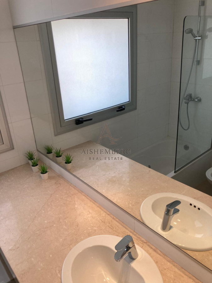 Apartamento ID.5109 - ESPECTACULAR APARTAMENTO EN VENTA CON VISTA AL MAR 