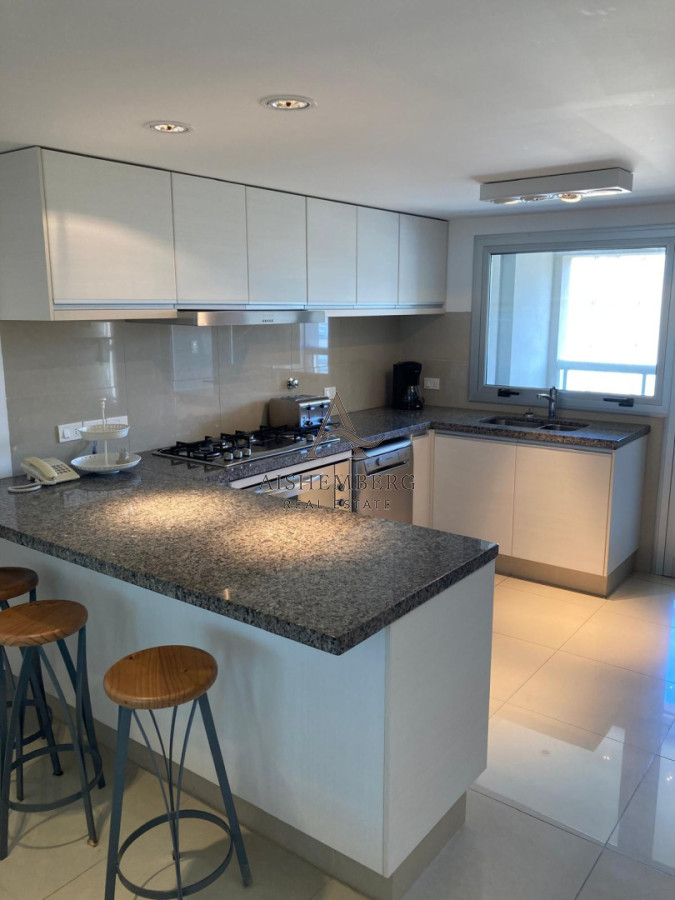 Apartamento ID.5109 - ESPECTACULAR APARTAMENTO EN VENTA CON VISTA AL MAR 