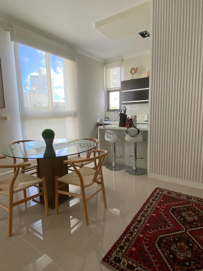 Apartamento ID.4882 - Venta de  Apartamento, con 1 dormitorio, en Playa Brava, con amenities