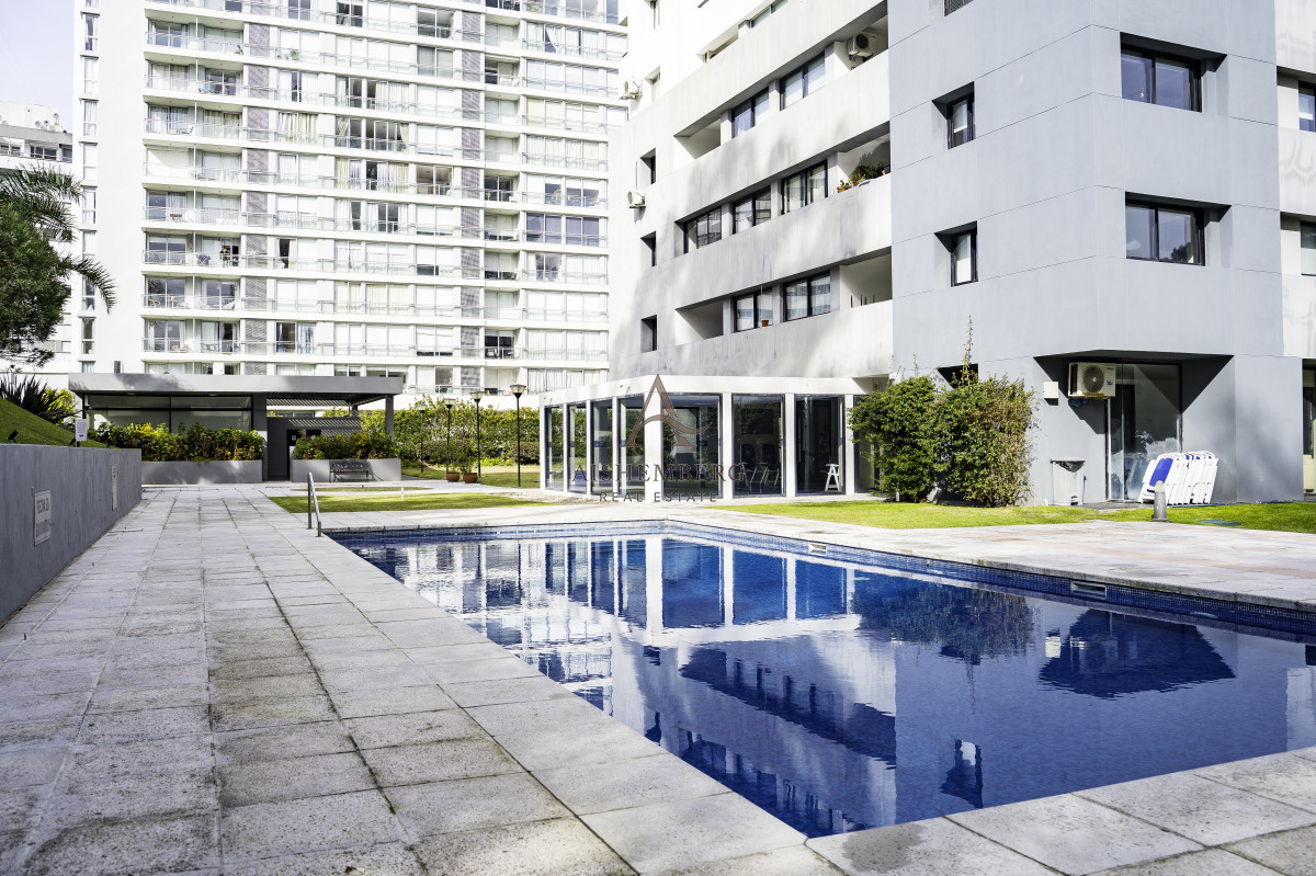 Apartamento ID.4986 - Alquiler de Verano, Apartamento de 3 dormitorios en Punta del Este