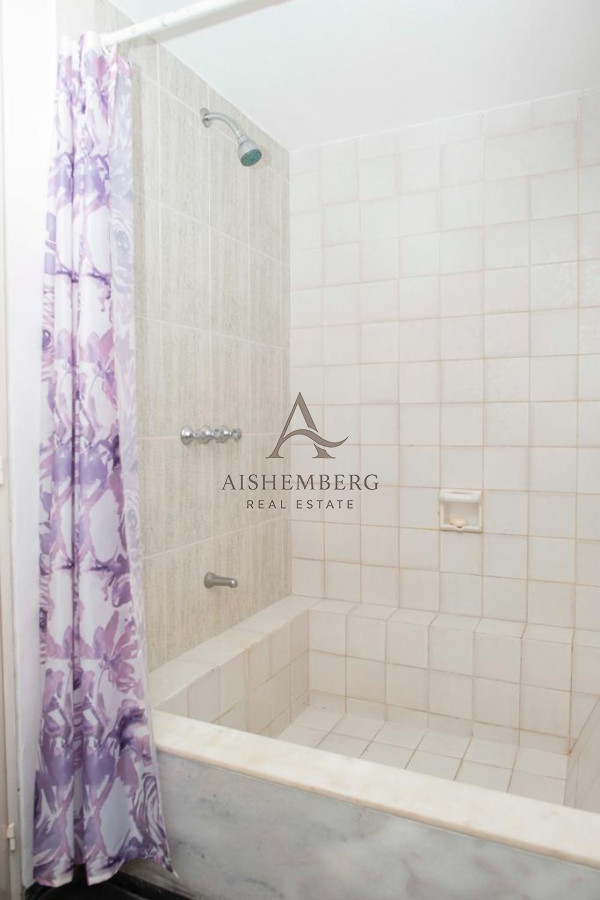 Apartamento ID.5022 - Alquiler de verano apartamento 3 dormitorios en primera  linea playa brava