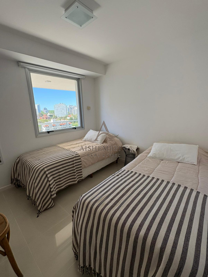 Apartamento ID.5066 - Alquier temporario de apartamento 2 dormitorios en Punta del Este