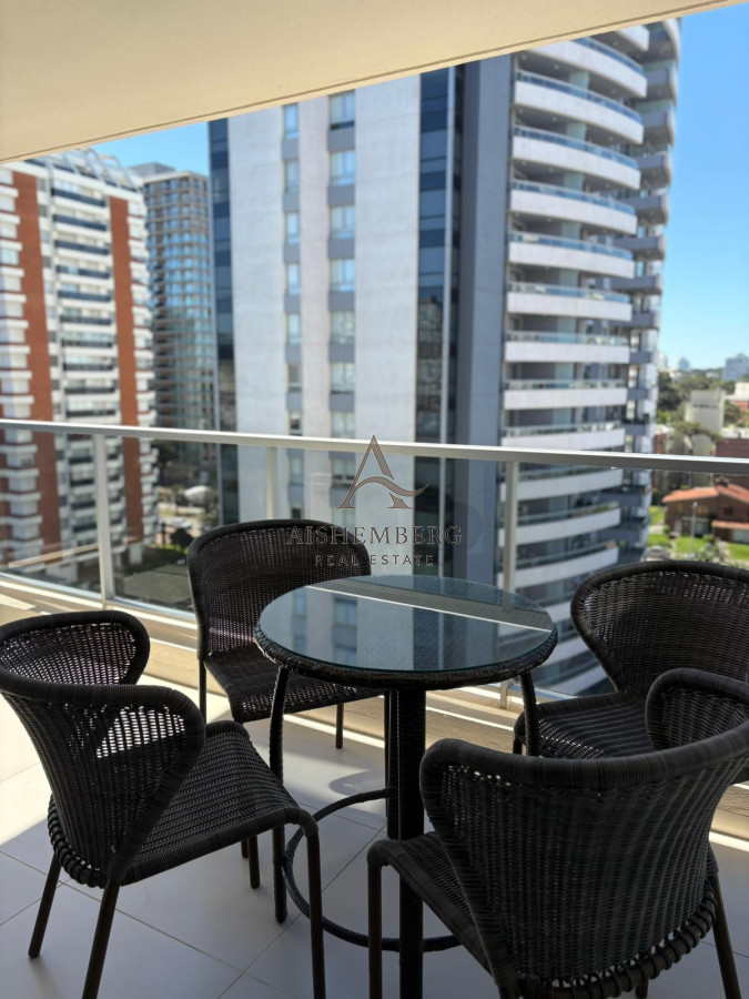 Apartamento ID.5066 - Alquier temporario de apartamento 2 dormitorios en Punta del Este