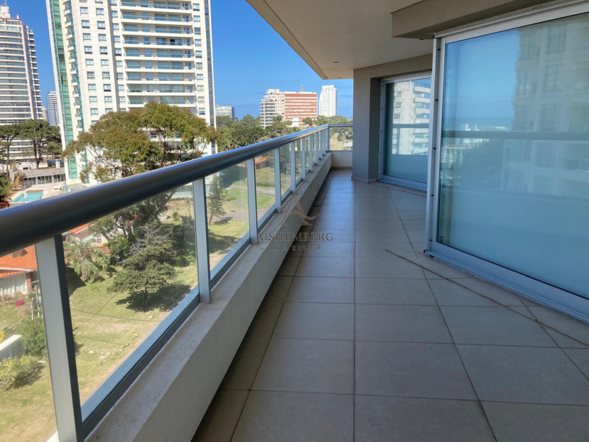 Apartamento ID.5109 - ESPECTACULAR APARTAMENTO EN VENTA CON VISTA AL MAR 