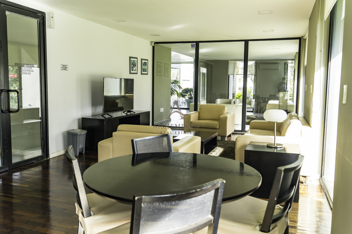 Apartamento ID.4986 - Alquiler de Verano, Apartamento de 3 dormitorios en Punta del Este