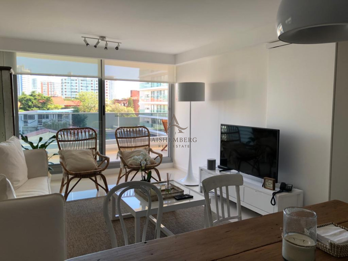 Apartamento ID.5449 - Apartamento en venta 3 dormitorios en Punta Del Este