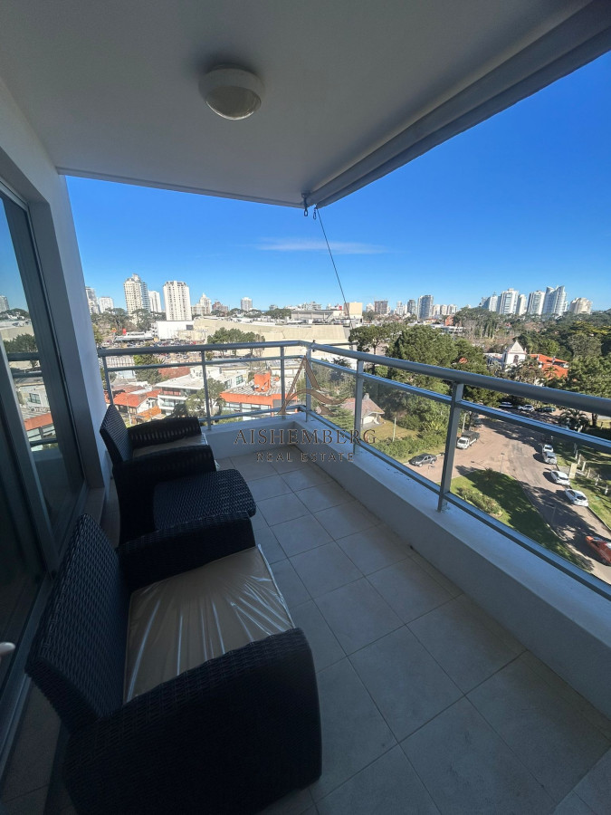 Apartamento ID.4844 - ALQUILER Y VENTA de apartamento 3 dormitorios frente a punta shopping