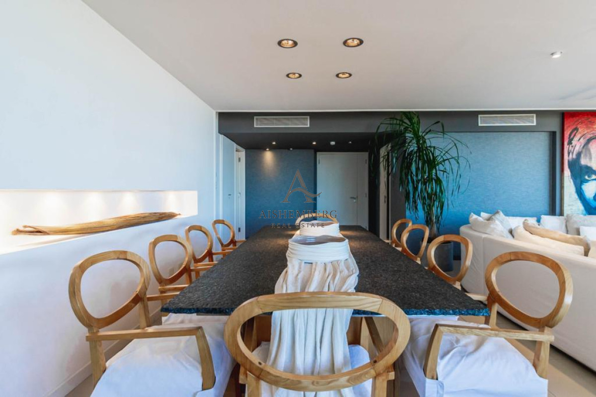 Apartamento ID.4989 - Alquiler de verano apartamento 4 dormitorios en primera fila playa brava