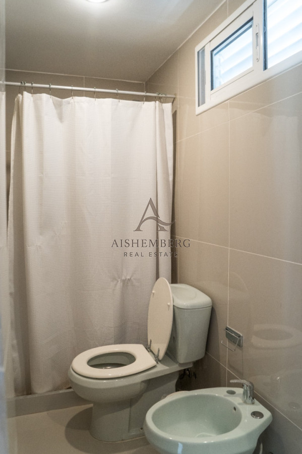 Casa ID.5277 - ALQUILER ANUAL CASA CON PISCINA EN PUNTA DEL ESTE