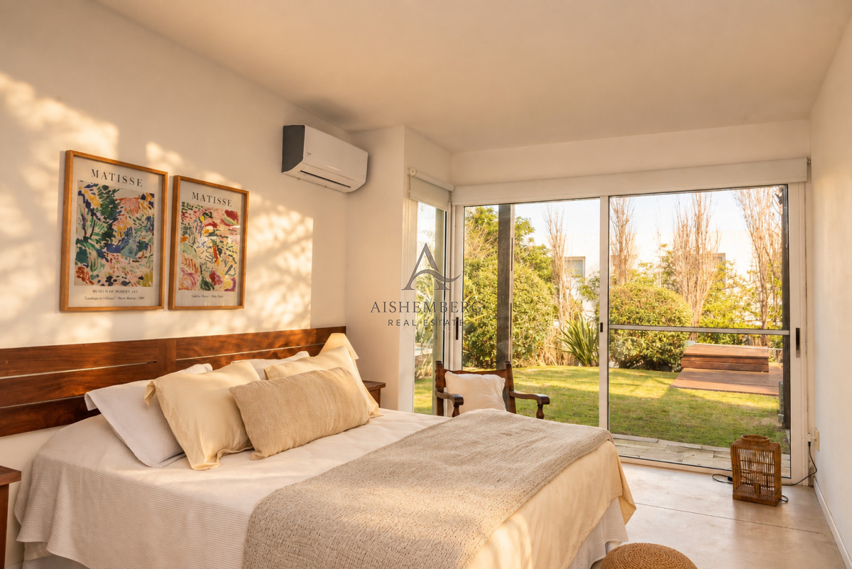 Casa ID.5750 - Exclusiva casa con piscina climatizada en Altos de Punta Piedras El Chorro