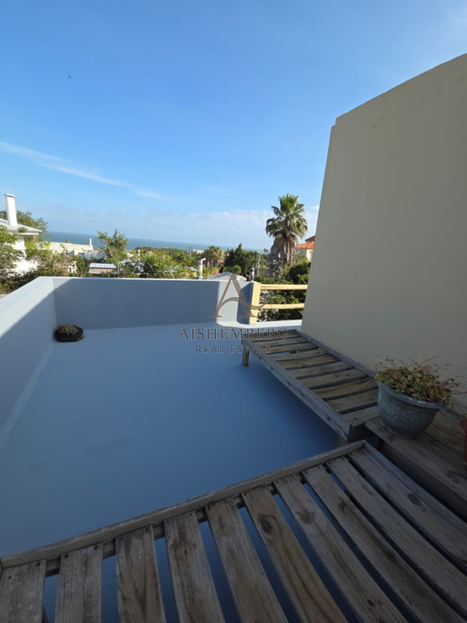 Casa ID.5330 - ALQUILER ANUAL CASA EN ALTOS DE PUNTA PIEDRAS