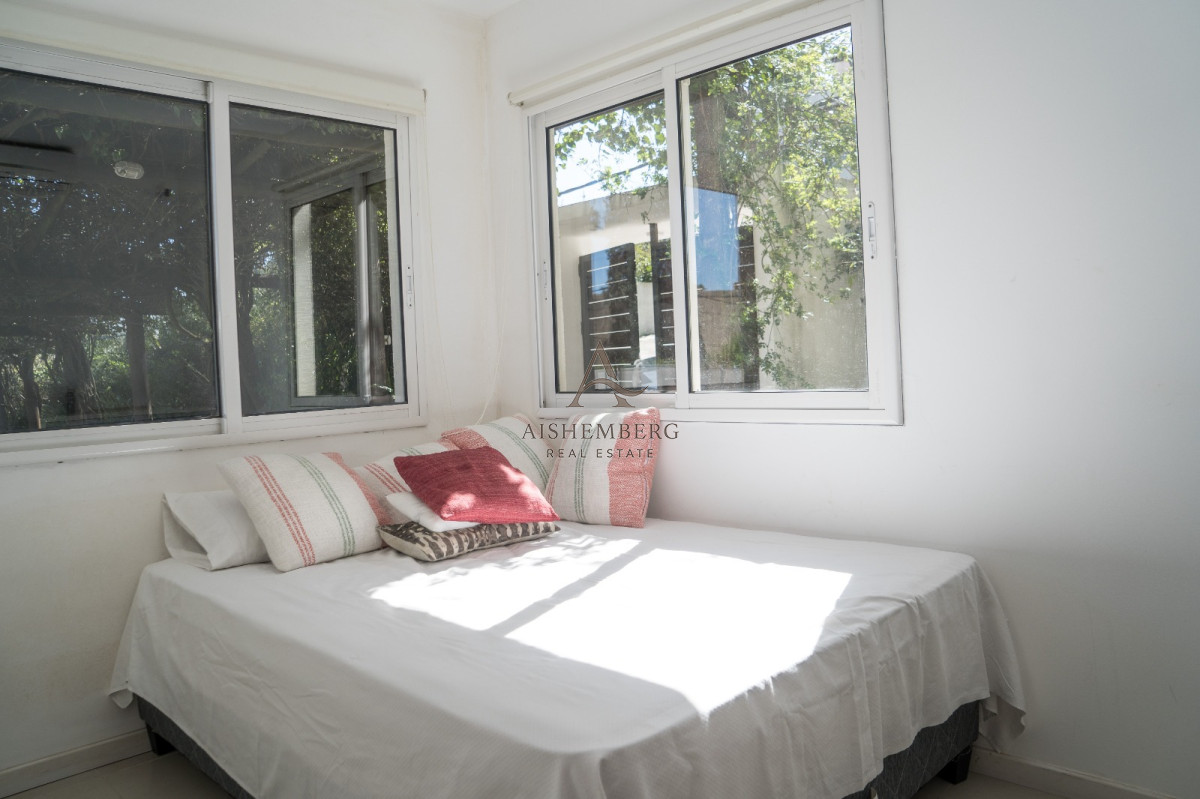 Casa ID.5277 - ALQUILER ANUAL CASA CON PISCINA EN PUNTA DEL ESTE