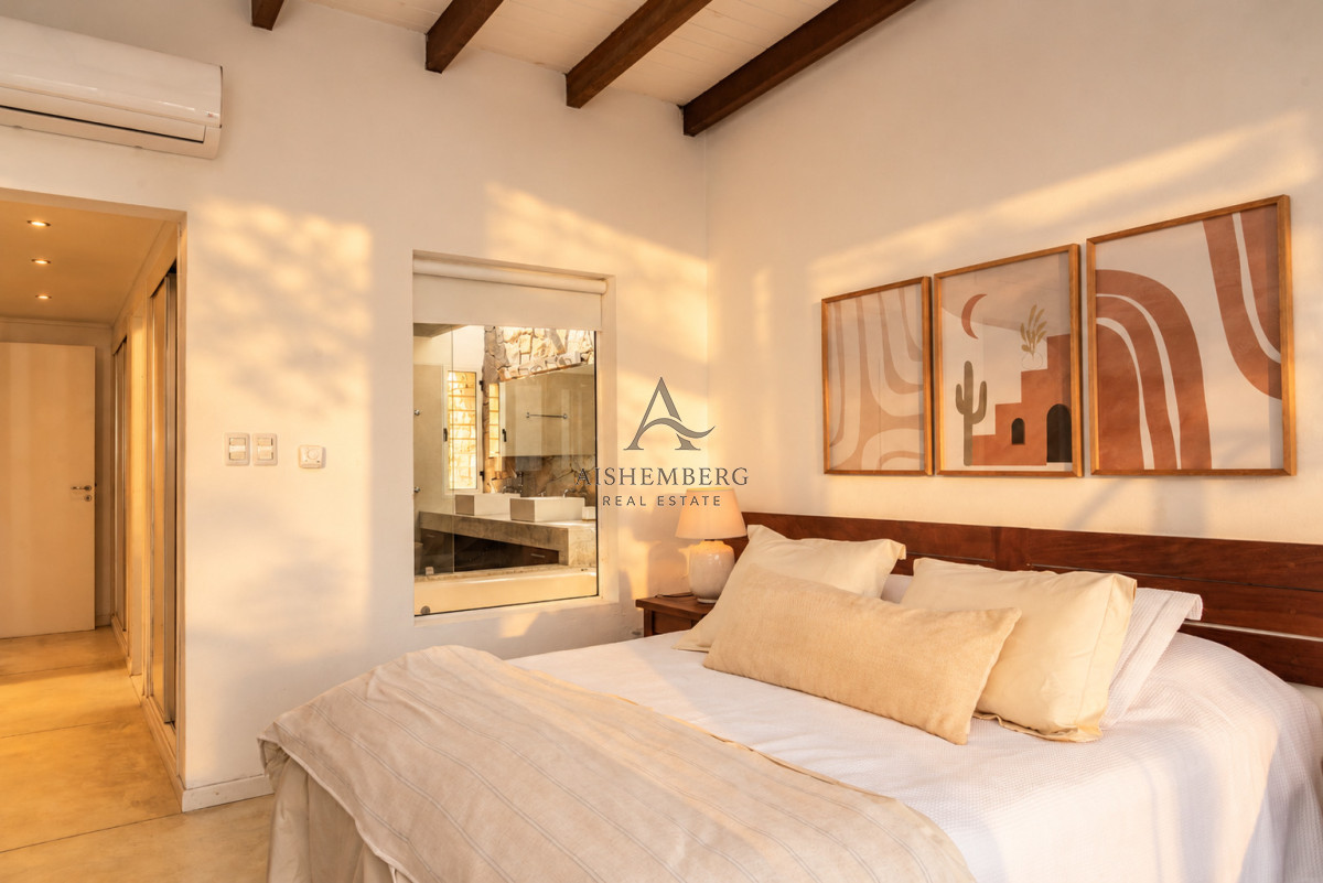 Casa ID.5750 - Exclusiva casa con piscina climatizada en Altos de Punta Piedras El Chorro