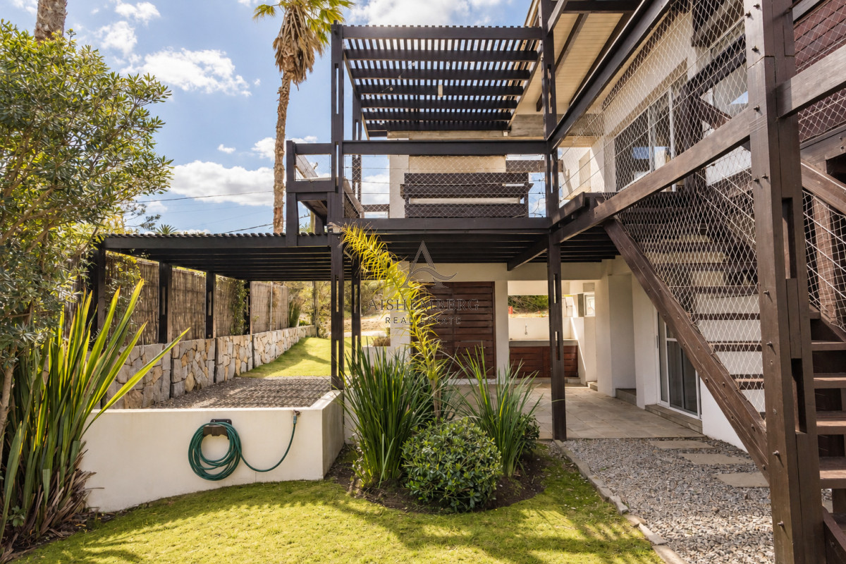 Casa ID.5750 - Exclusiva casa con piscina climatizada en Altos de Punta Piedras El Chorro