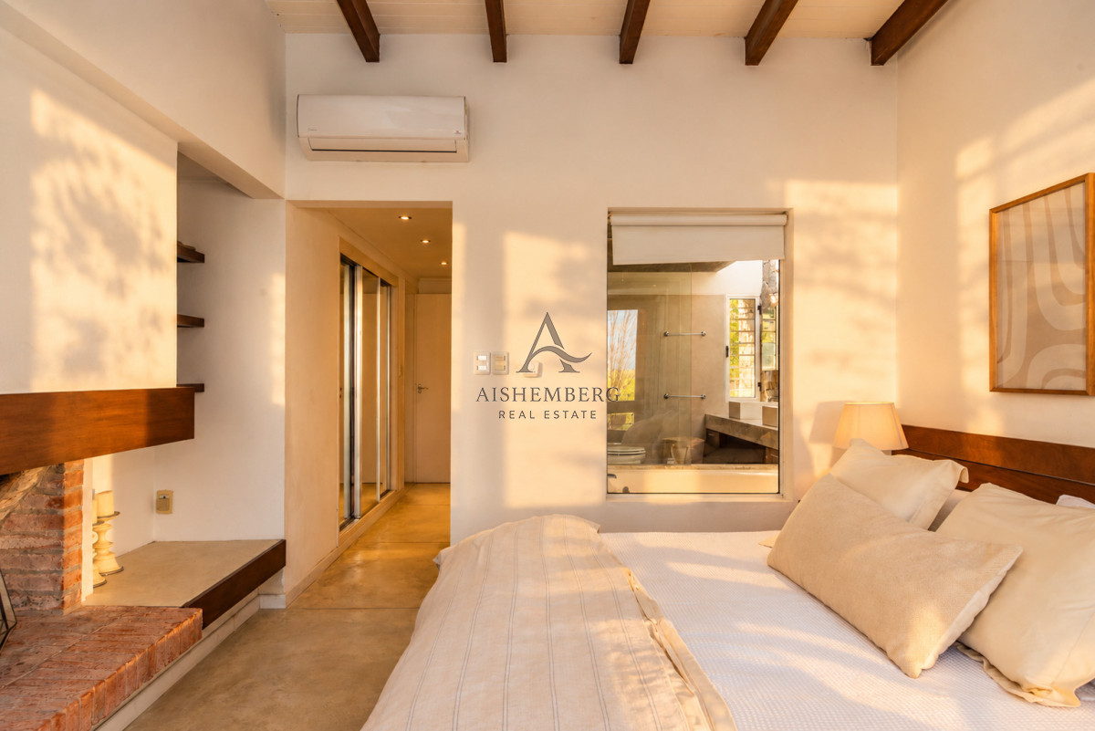 Casa ID.5750 - Exclusiva casa con piscina climatizada en Altos de Punta Piedras El Chorro