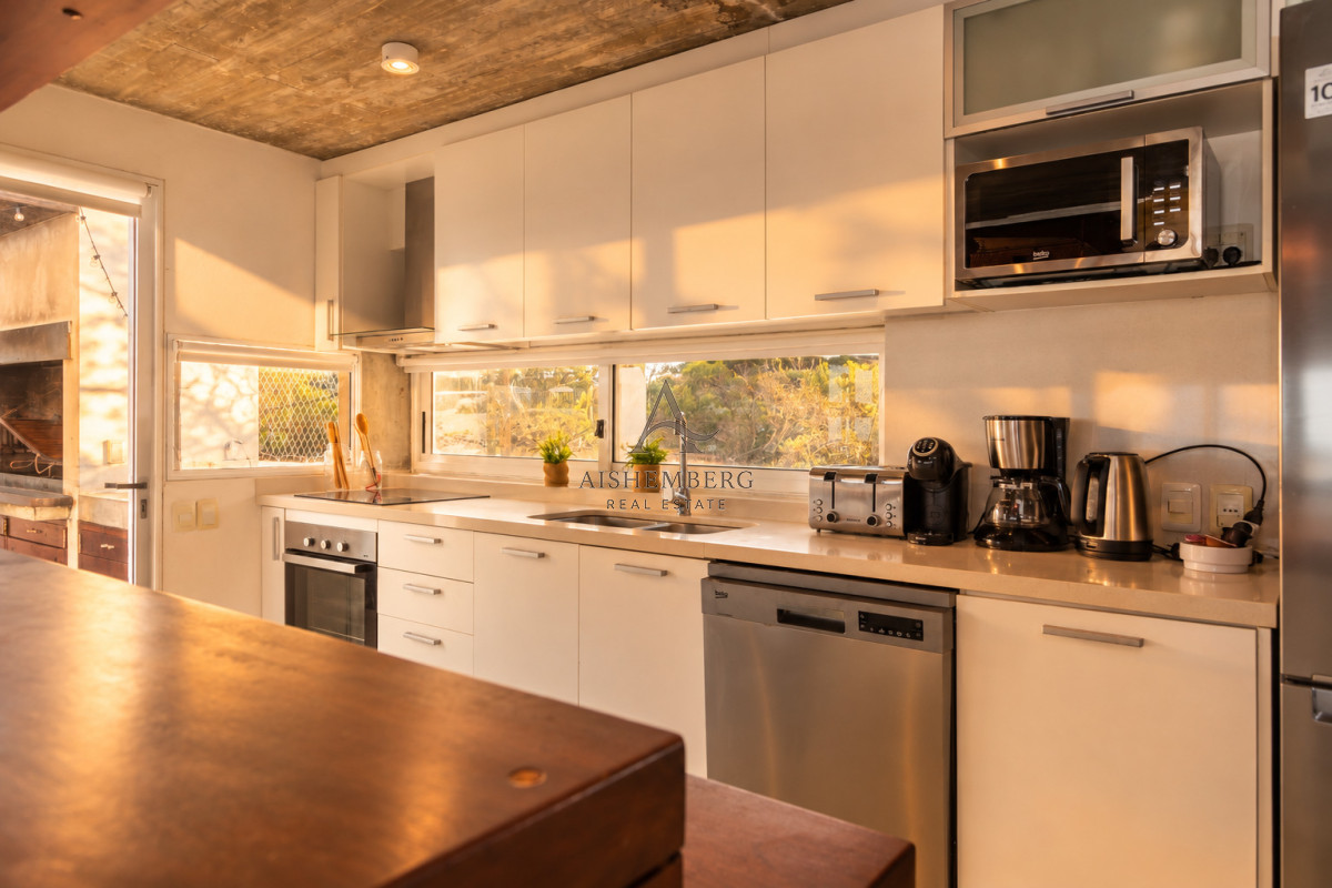 Casa ID.5750 - Exclusiva casa con piscina climatizada en Altos de Punta Piedras El Chorro