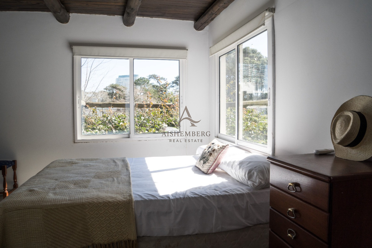 Casa ID.5277 - ALQUILER ANUAL CASA CON PISCINA EN PUNTA DEL ESTE