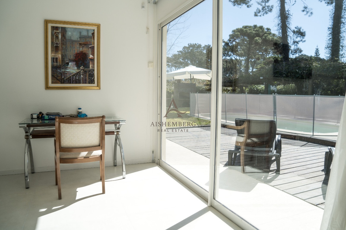 Casa ID.5277 - ALQUILER ANUAL CASA CON PISCINA EN PUNTA DEL ESTE