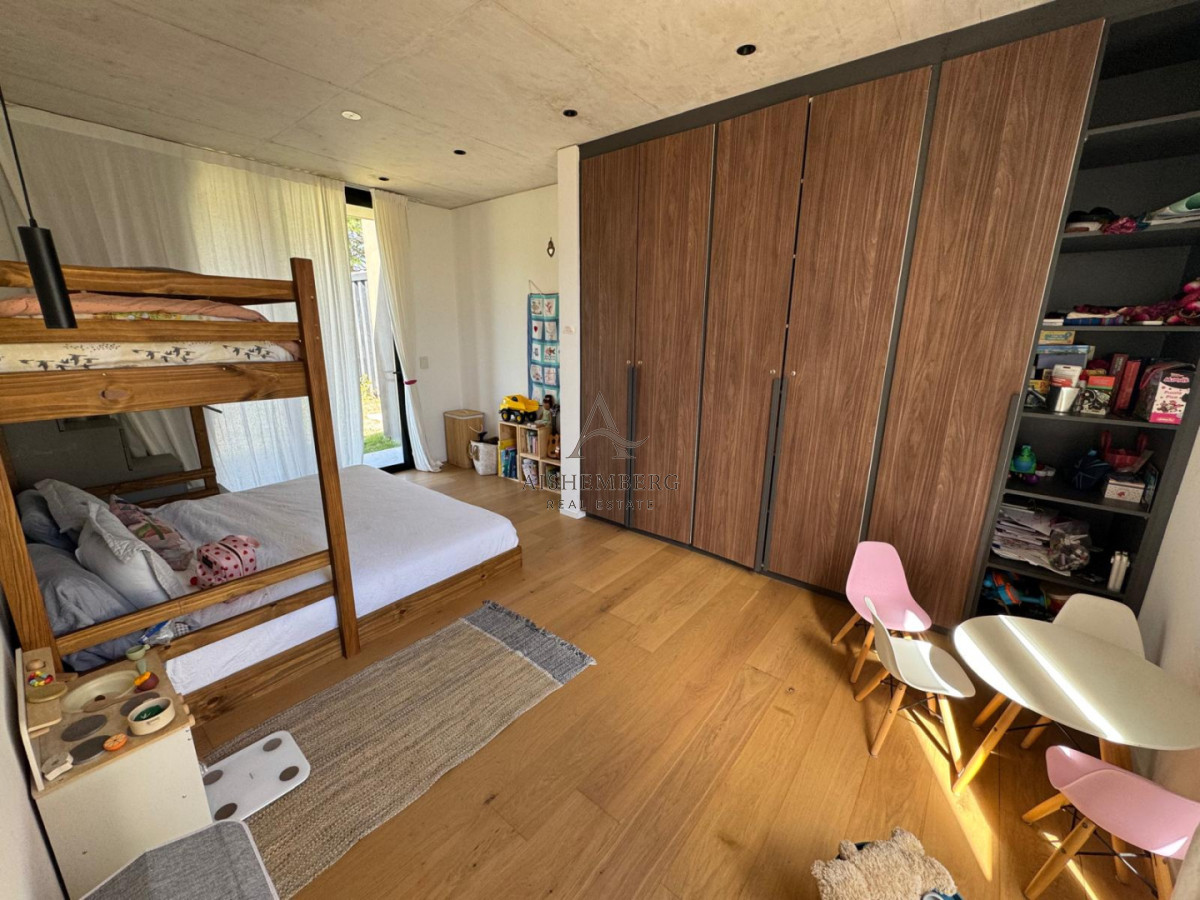 Casa ID.5196 - Alquiler de verano, Casa principal de 3 dormitorios + 2 dormitorios es Pueblo Mío, Manantiales