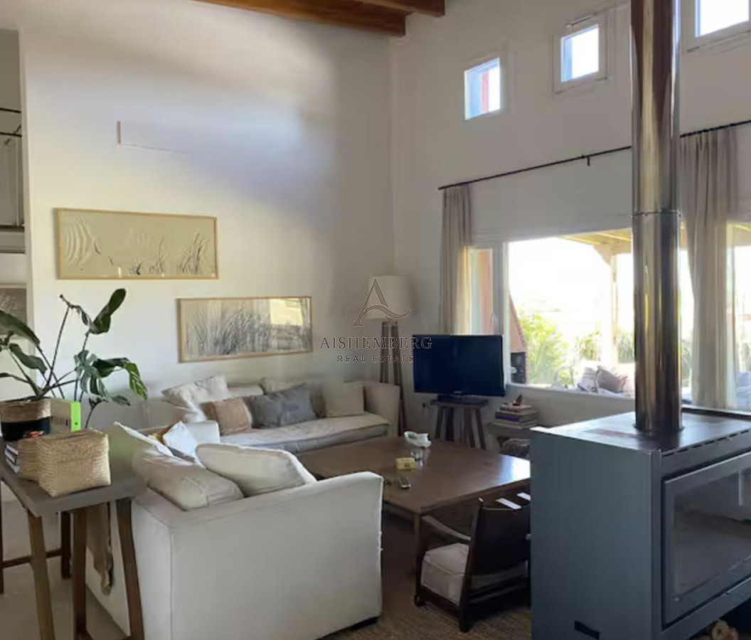 Casa ID.5195 - Alquiler de varano, Casa de 4 dormitorios en Pueblo Mío, Manantiales