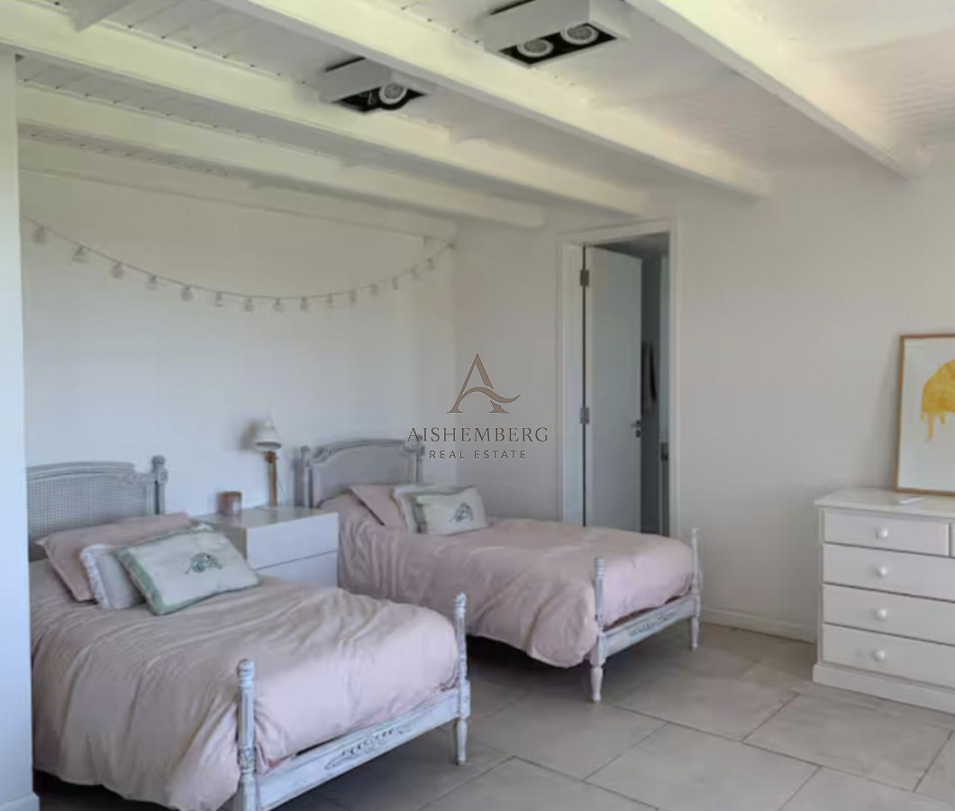 Casa ID.5195 - Alquiler de varano, Casa de 4 dormitorios en Pueblo Mío, Manantiales