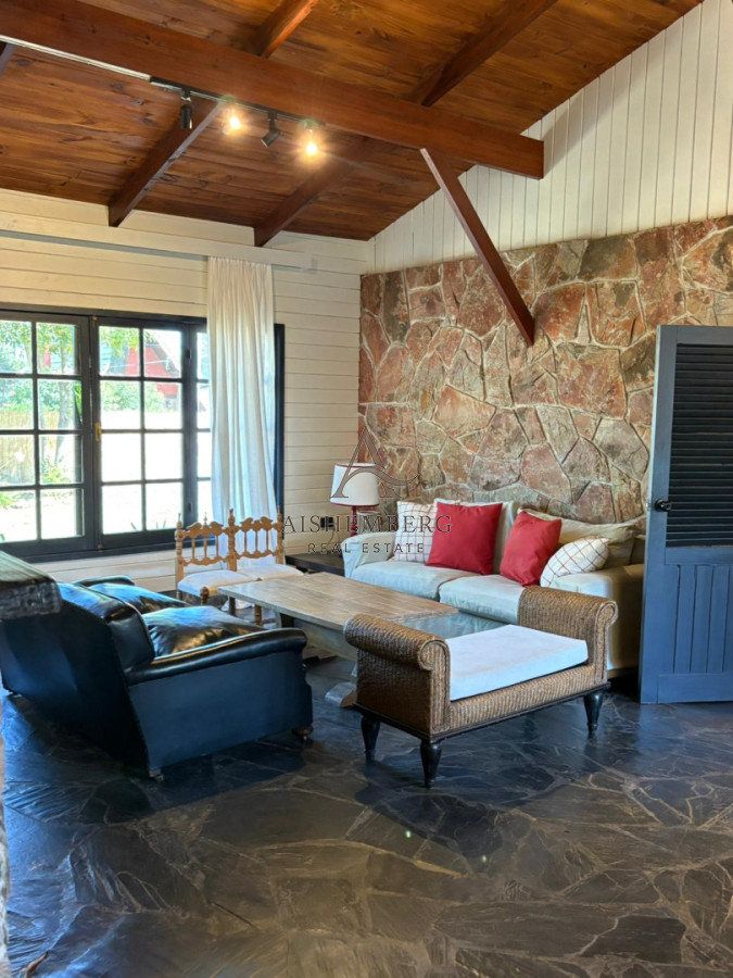Casa ID.5451 - Casa en alquiler anual con piscina 