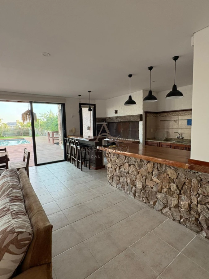 Casa ID.5233 - Alquier temporal de Casa con piscina en Montoya