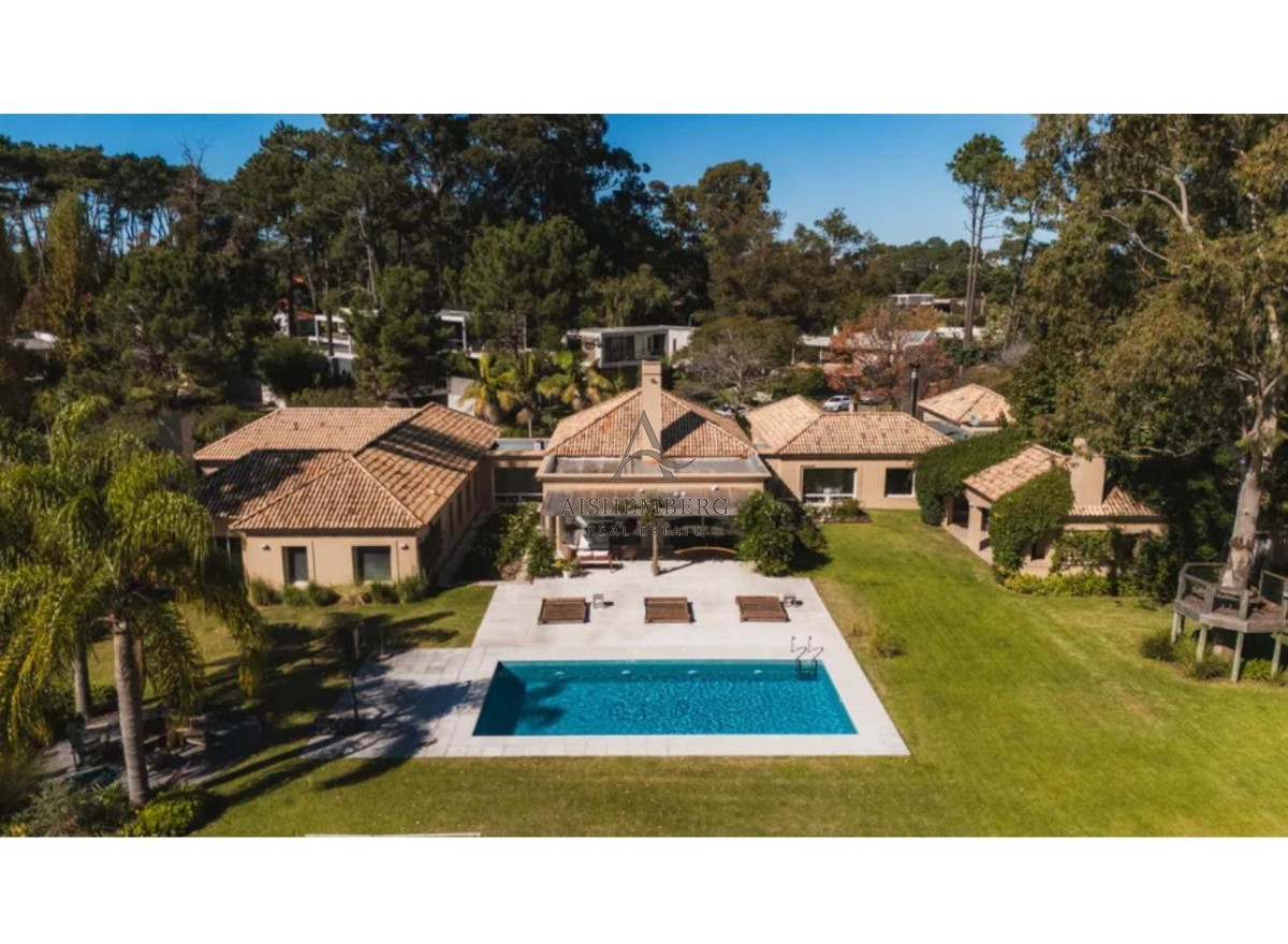 Casa ID.5589 - ALQUILER TEMPORAL DE CASAEN BARRIO PRIVADO PUNTA DEL ESTE