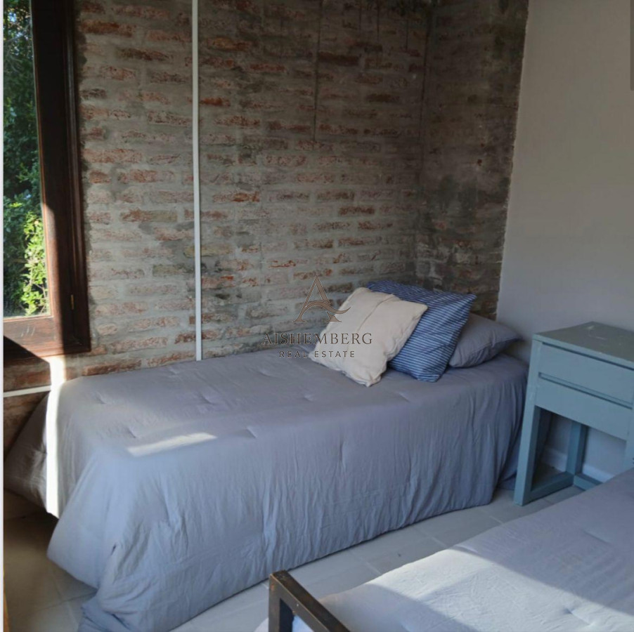 Casa ID.5401 - Casa en Alquiler en Montoya 2 dormitorios
