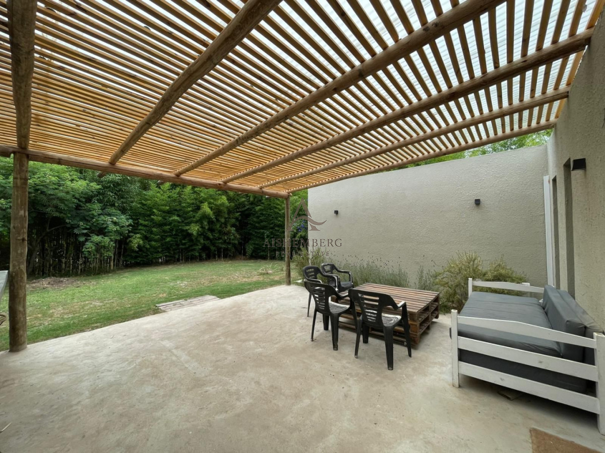 Casa ID.4959 - Alquiler Anual , Casa de 2 dormitorios en El Tesoro, La Barra