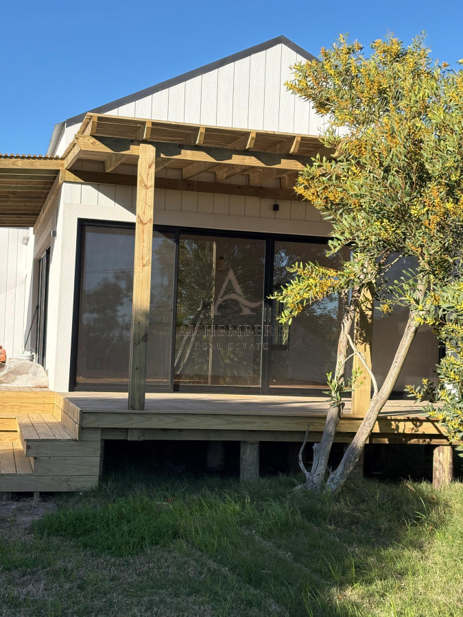 Casa ID.5014 - Casa en venta y en alquiler temporal en el tesoro 3 dormitorios