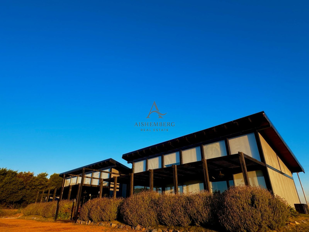 Casa ID.5590 - Casa en Venta en El Quijote Punta del Este