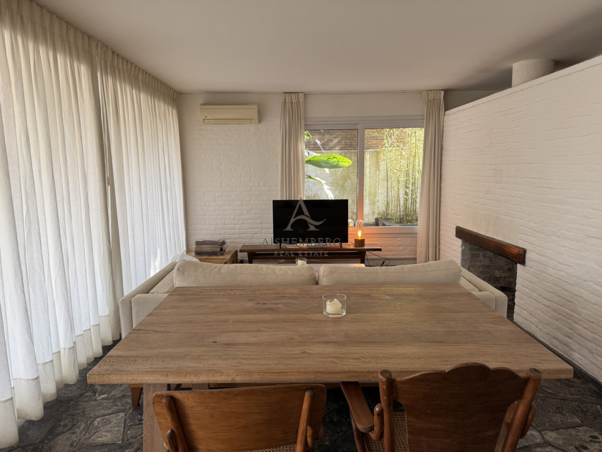 Casa ID.5604 - ALQUILER ANUAL CASA 3 DORMITORIOS EN SAN RAFAEL, PUNTA DEL ESTE