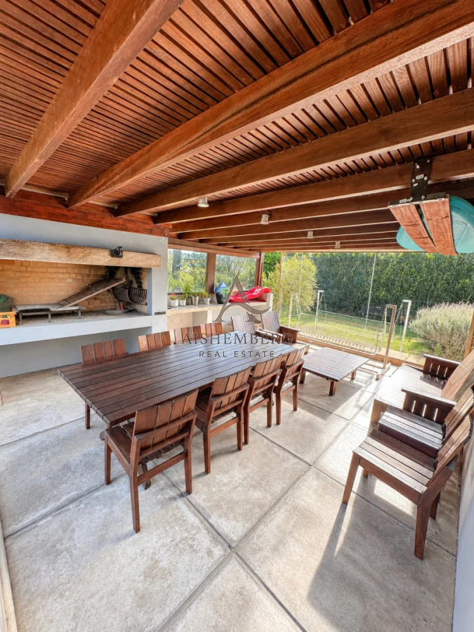Casa ID.5711 - VENTA O ALQUILER ANUAL - CASA EN LA ARBOLADA